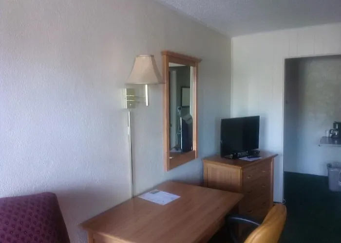 Motel Heritage House 2*